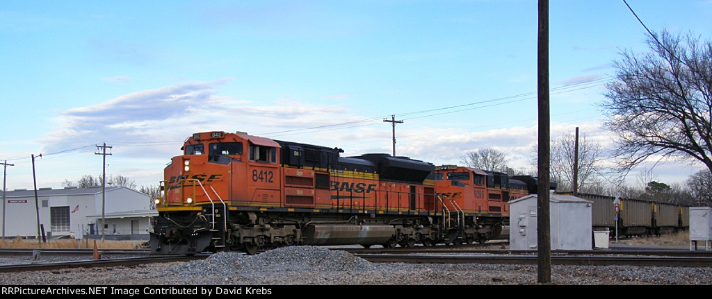 BNSF 8412